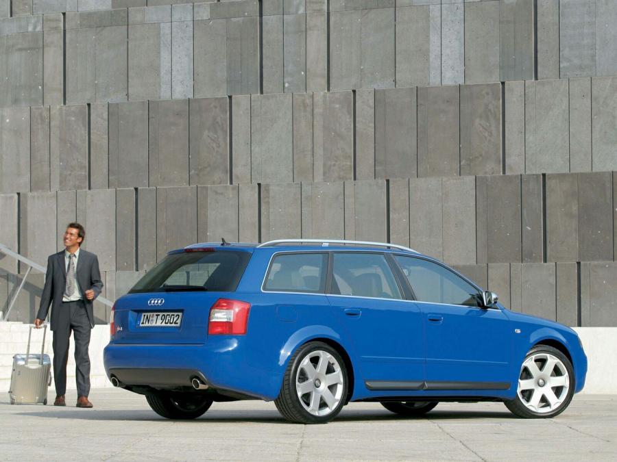 Audi S4 Avant (B6, 8E) 2003 года  (фото 6 из 14)